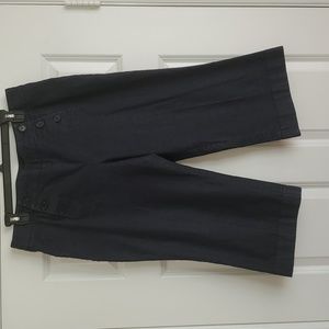 New york & company capris